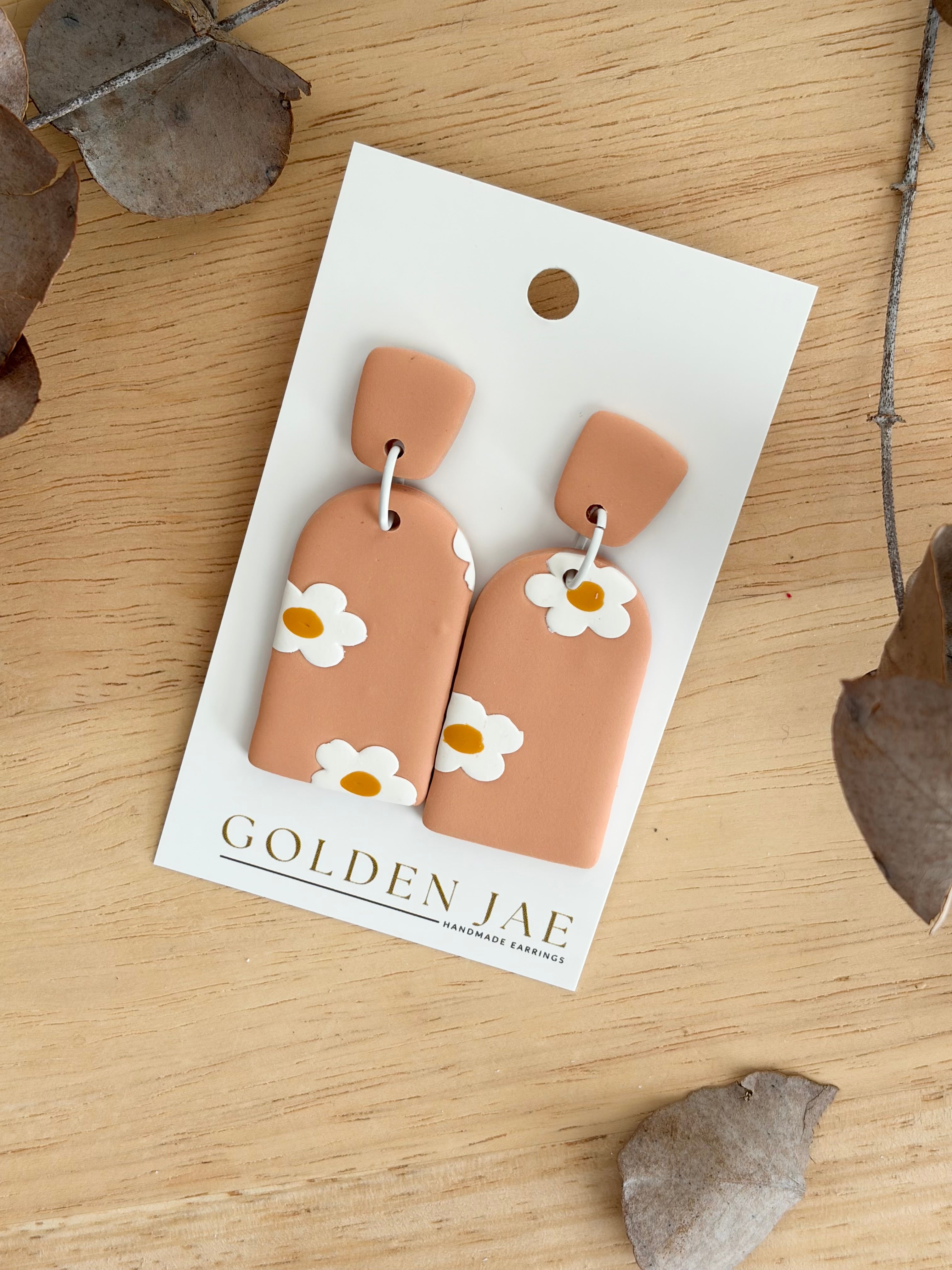 Daisy Darling Dangles #02