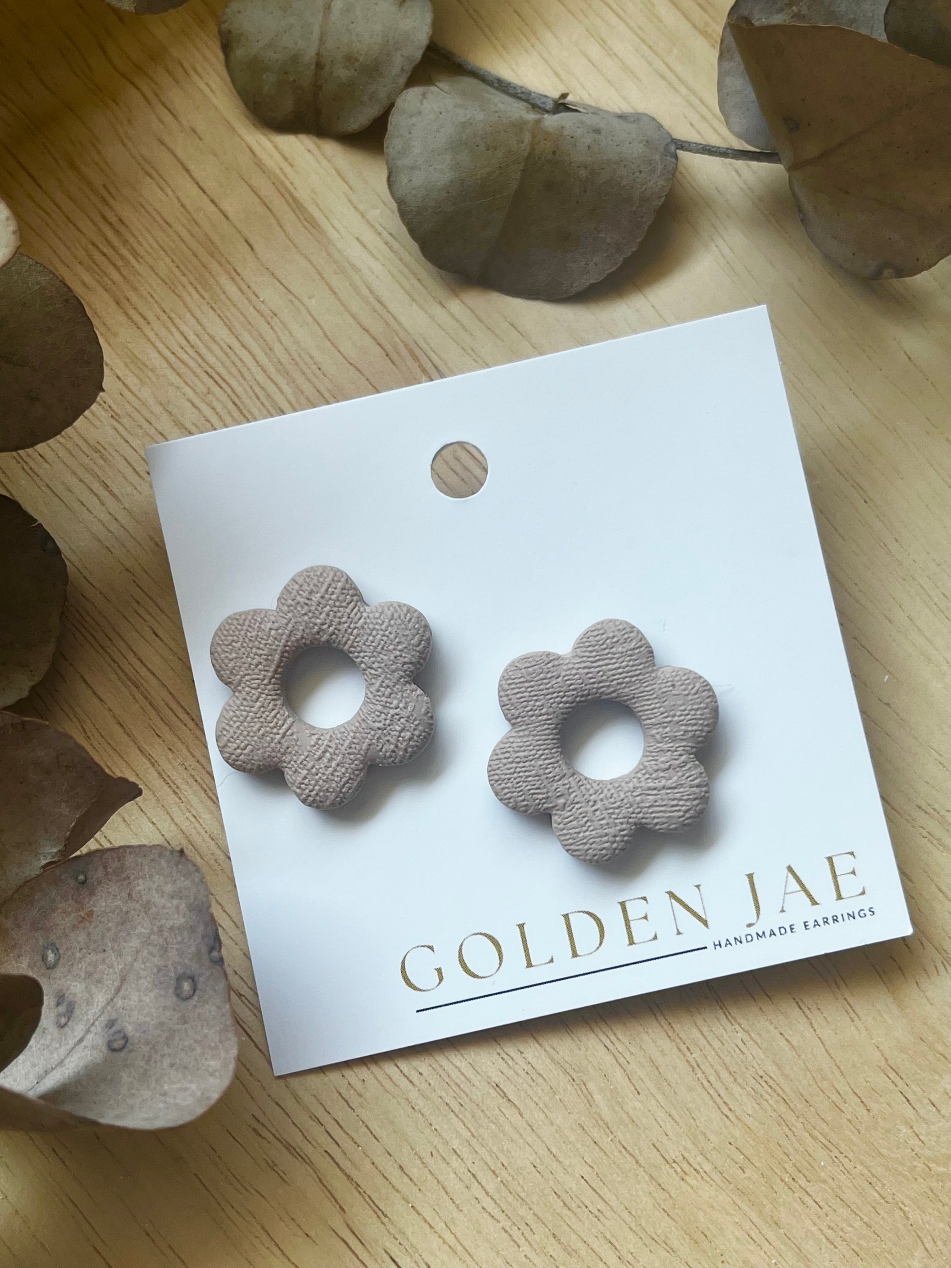 Statement Flower Studs (Light Brown)