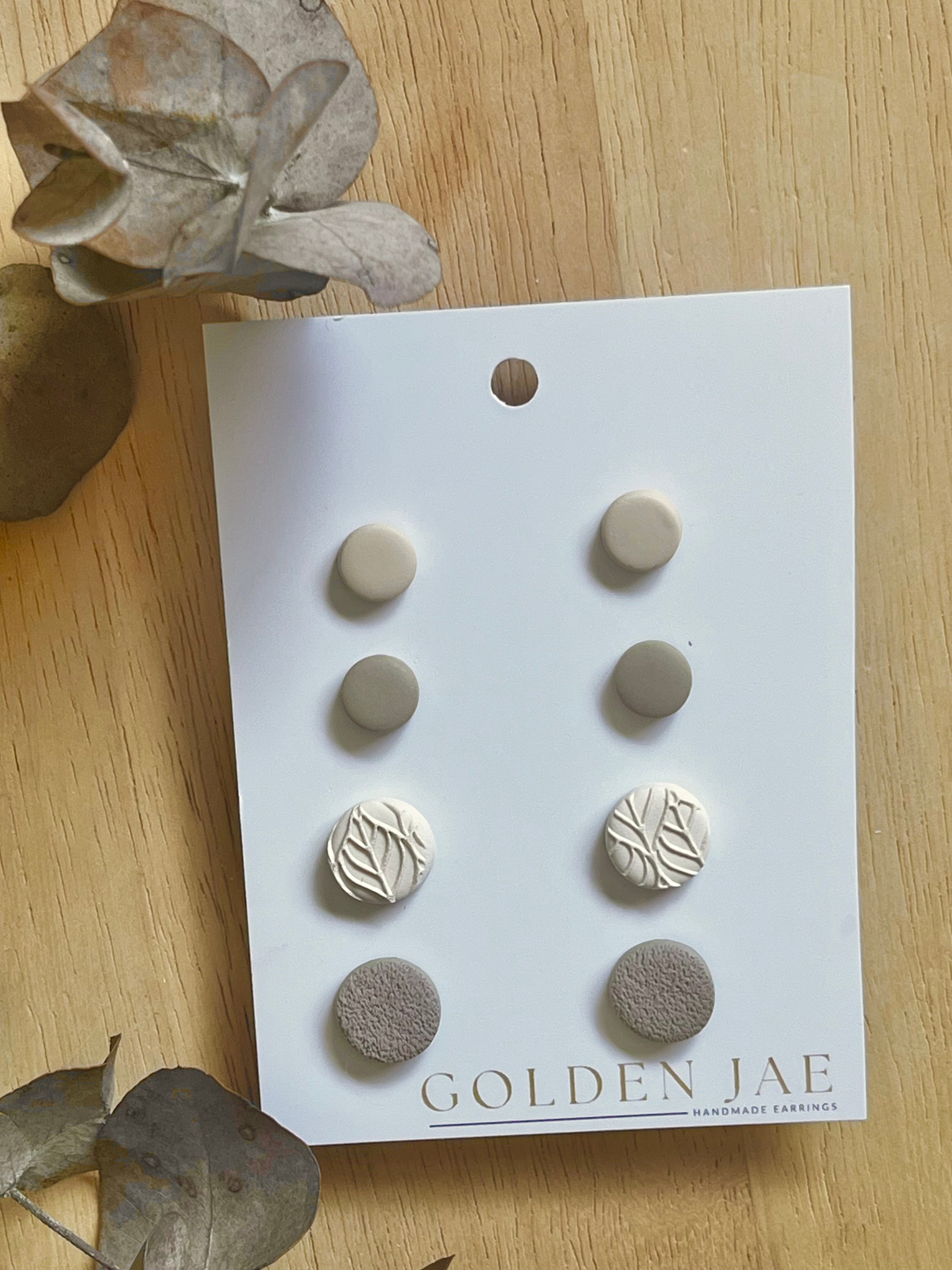 March Large Stud Pack #07