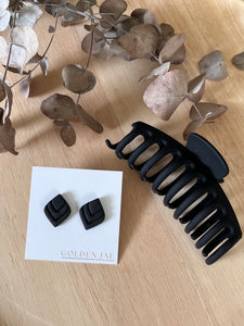 Hair Claw & Earring Gift Box (Black)