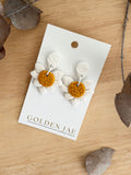 Daisy Darling Dangles #01