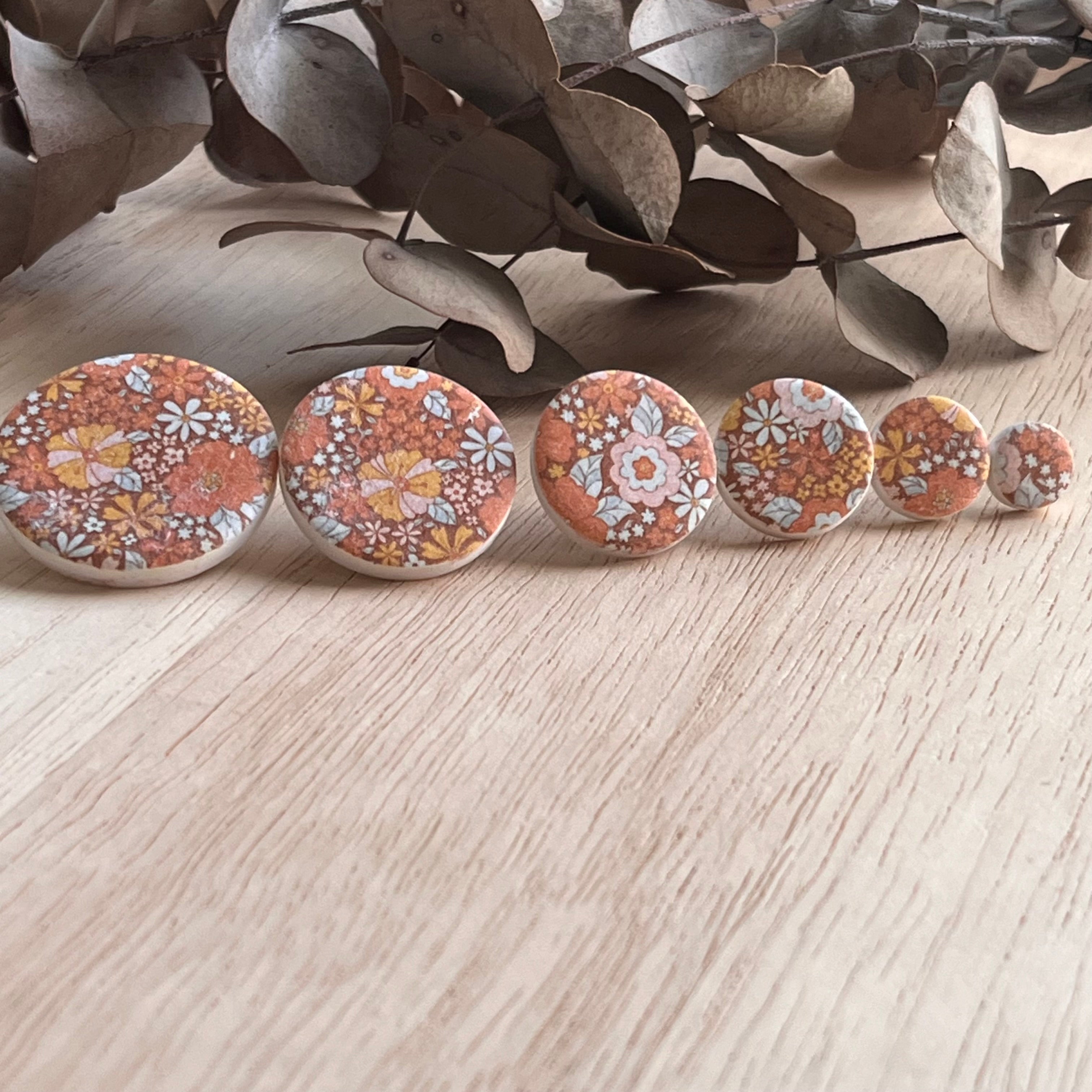 Lulu Circle Studs