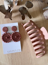 Load image into Gallery viewer, Hair Claw &amp; Earring Gift Box (Dusty Pink)
