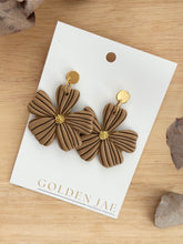 Load image into Gallery viewer, Anthea Flower Dangles
