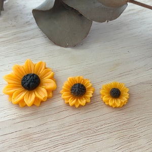 Sunflower Studs Yellow (Resin)