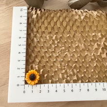 Load image into Gallery viewer, Sunflower Studs Yellow (Resin)
